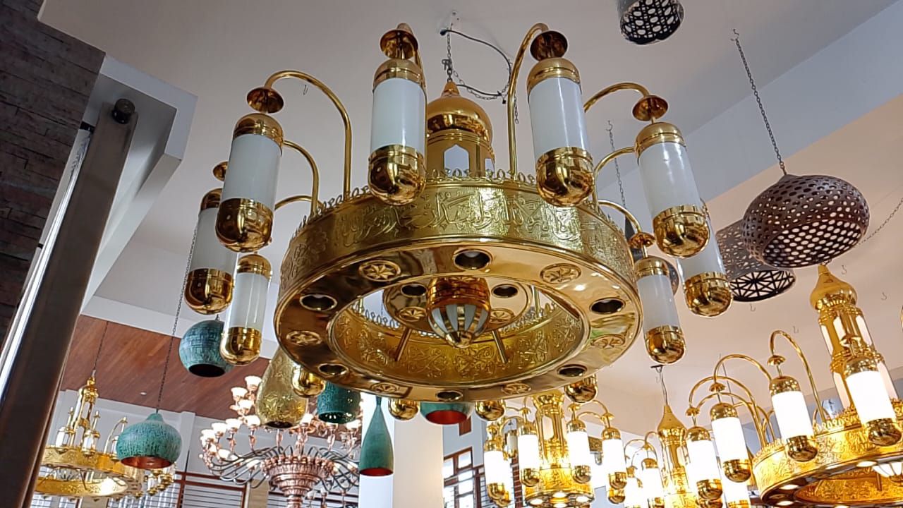 NABAWI MOSQUE COPPER LAMP