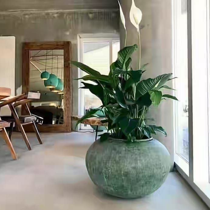 HANDCRAFTED COPPER VASES thumbnail 5