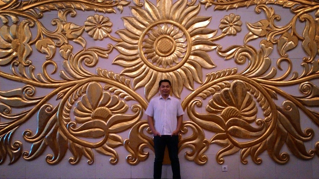 WALL RELIEF & DECOR thumbnail 10