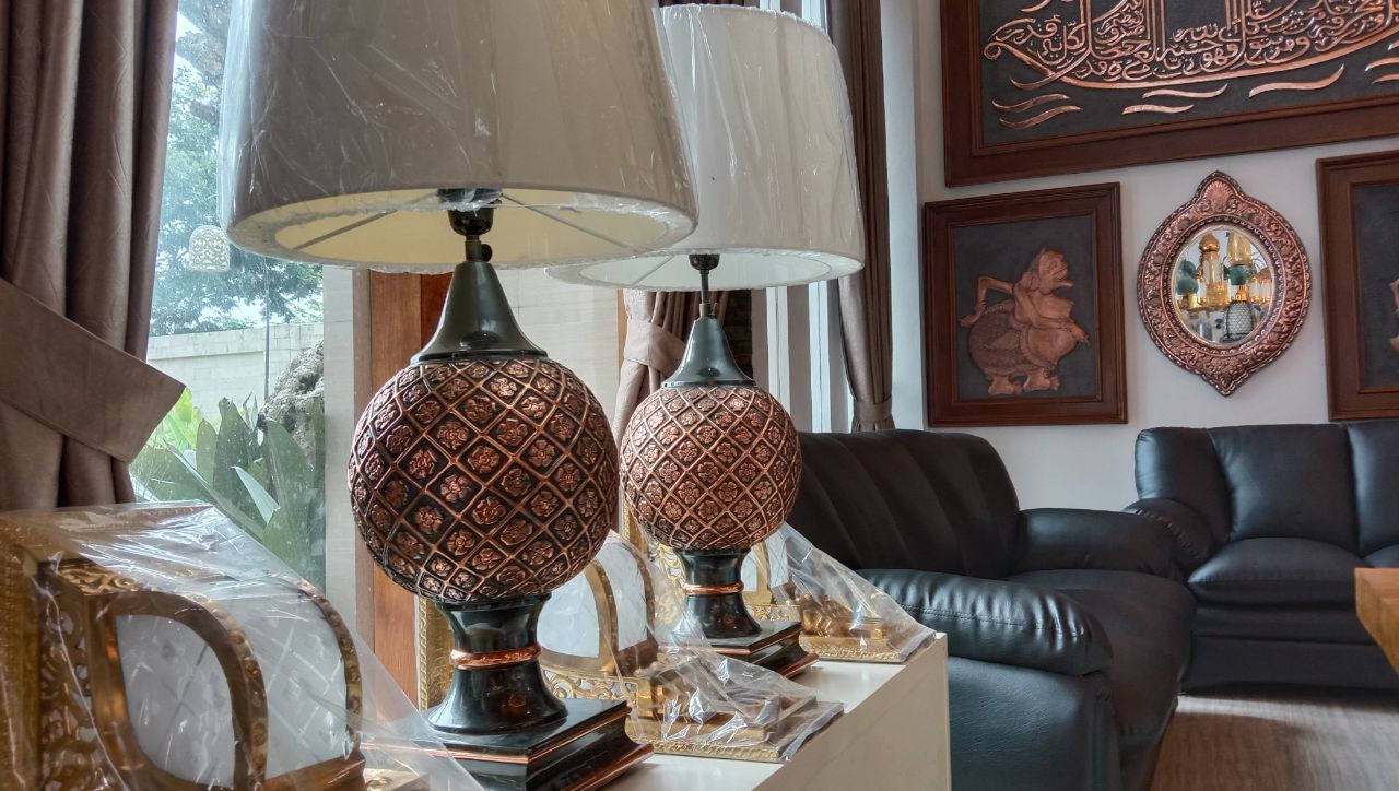 COPPER WALL HANGING STAND  LAMP thumbnail 14